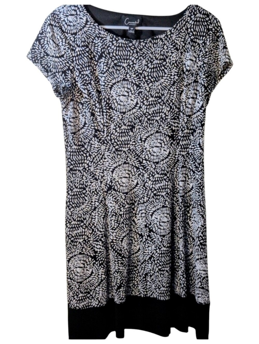 connected apparel Black and White Textured Swirl-Print Midi Dress, Size 10P